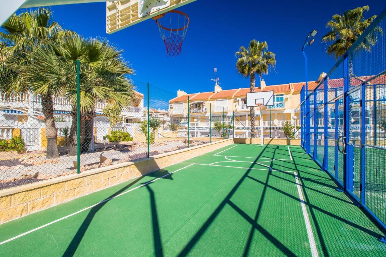 Nice House With Tennis Court,Sports And Playground Торевьиа Экстерьер фото