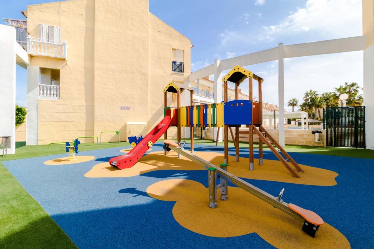 Nice House With Tennis Court,Sports And Playground Торевьиа Экстерьер фото